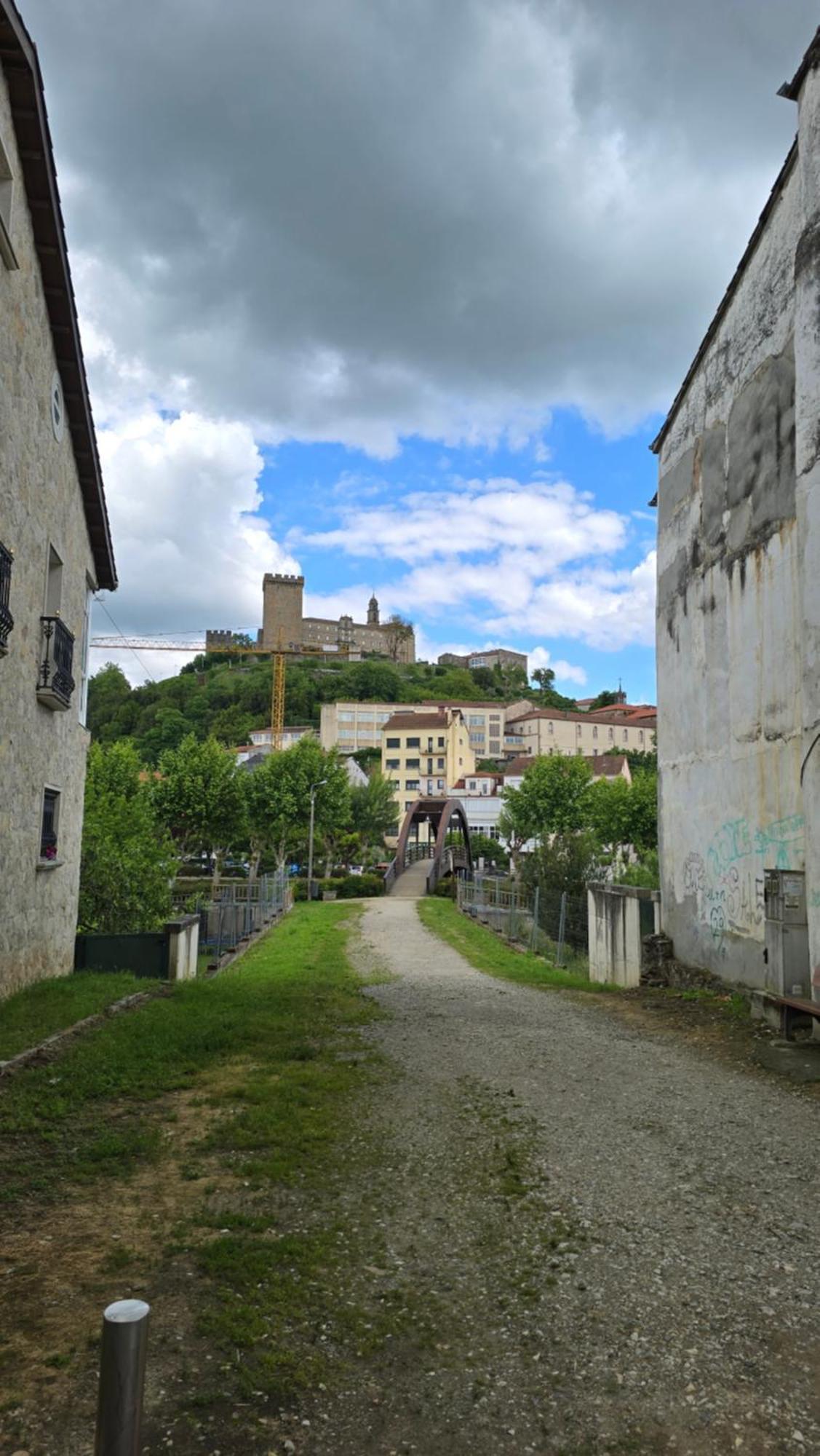 O Refuxio Do Rio Villa Monforte De Lemos Luaran gambar